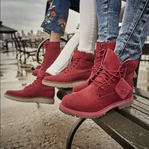 TIMBERLAND WOMEN'S RUBY RED LIMITED 6 INCH PREMIUM LEATHER WATERPROOF BOOT A1JGJ